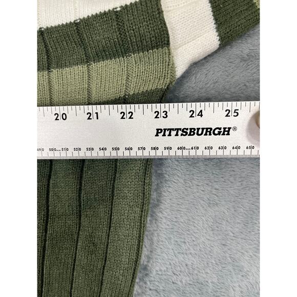 Men's L green Xtreme long sleeve sweater v-neck excellent condition - Picture 7 of 9